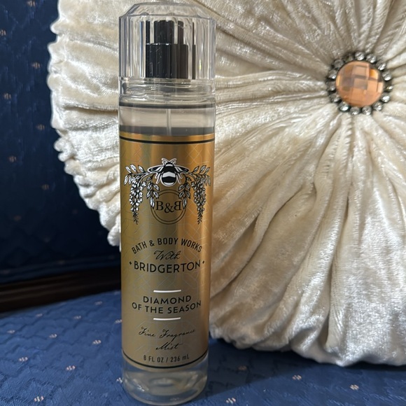 BATH & BODY WORKS SET. . . DIAMOND OF THE SEASON SCENT - Picture 5 of 6